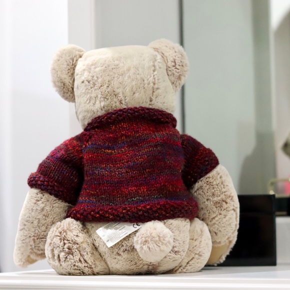 Vintage 2011 FAO Schwarz light Teddy Bear with knit sweater - Picture 5 of 7
